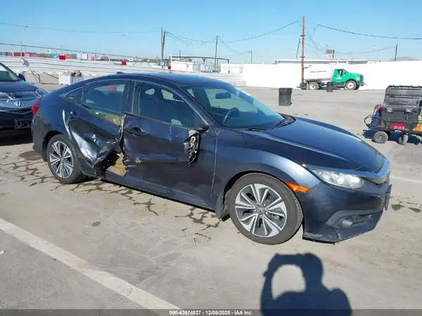 2HGFC1F3XHH642436 2017 HONDA CIVIC - Image 1