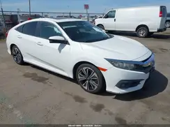 2HGFC1F3XHH643876 2017 HONDA CIVIC