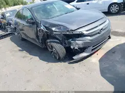 2HGFC1F3XHH645806 2017 HONDA CIVIC