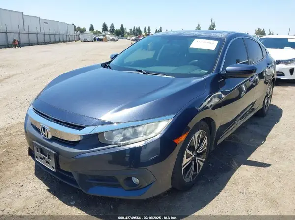 2HGFC1F3XHH646695 2017 HONDA CIVIC - Image 2