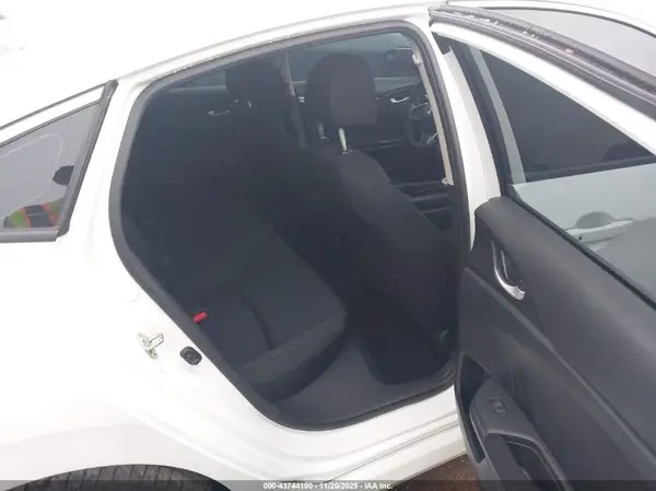 2HGFC1F3XHH649452 2017 HONDA CIVIC - Image 8