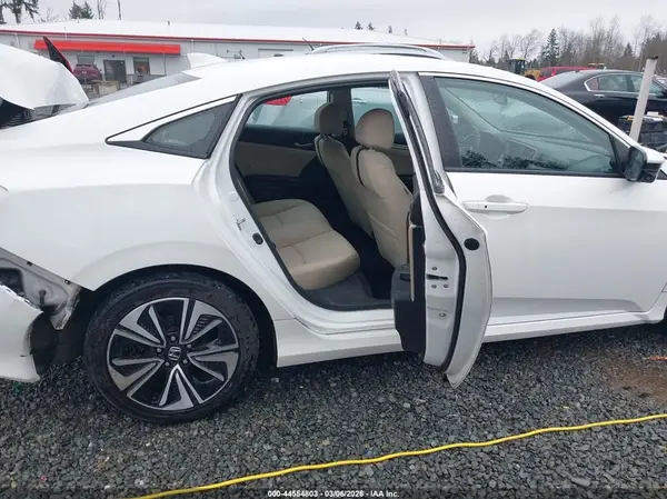 2HGFC1F3XHH651377 2017 HONDA CIVIC - Image 8