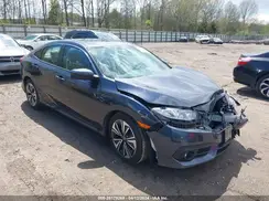 2HGFC1F3XJH646136 2018 HONDA CIVIC