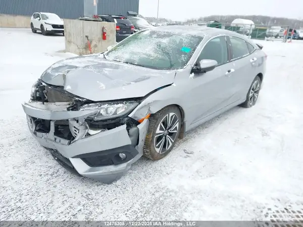 2HGFC1F42JH101718 2018 HONDA CIVIC - Image 2