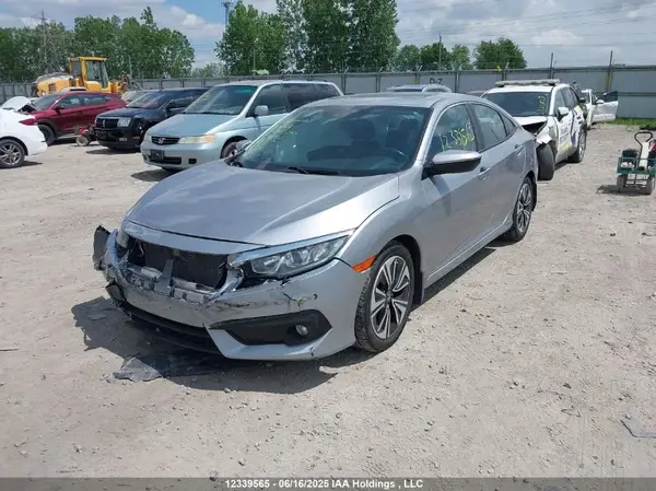 2HGFC1F43HH108946 2017 HONDA CIVIC - Image 2