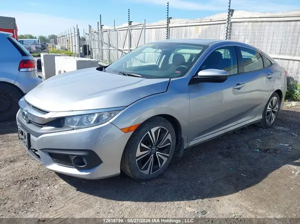 2HGFC1F44JH105415 2018 HONDA CIVIC - Image 2