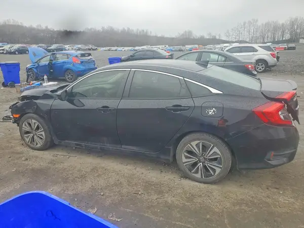 2HGFC1F45HH633216 2017 HONDA CIVIC - Image 2