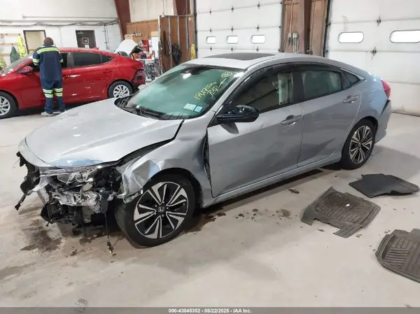 2HGFC1F45HH638223 2017 HONDA CIVIC - Image 2