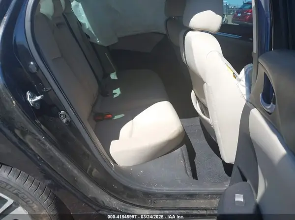 2HGFC1F46HH632186 2017 HONDA CIVIC - Image 8