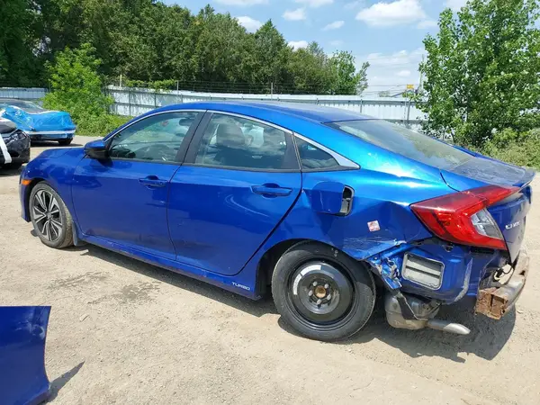 2HGFC1F48HH104052 2017 HONDA CIVIC - Image 2
