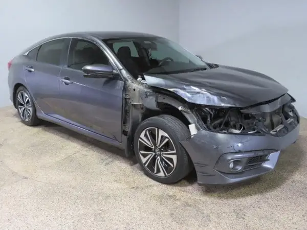 2HGFC1F70HH645185 2017 HONDA CIVIC - Image 1