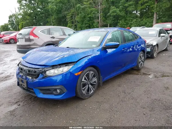 2HGFC1F70JH641871 2018 HONDA CIVIC - Image 2