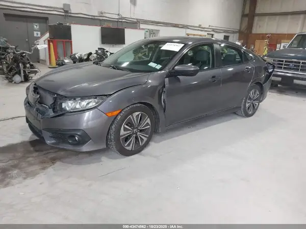 2HGFC1F71JH643306 2018 HONDA CIVIC - Image 2