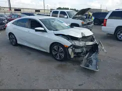 2HGFC1F72JH640267 2018 HONDA CIVIC