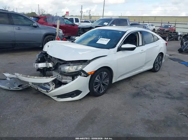 2HGFC1F72JH640267 2018 HONDA CIVIC - Image 2