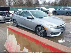2HGFC1F72JH641306 2018 HONDA CIVIC