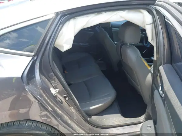 2HGFC1F73HH647674 2017 HONDA CIVIC - Image 8