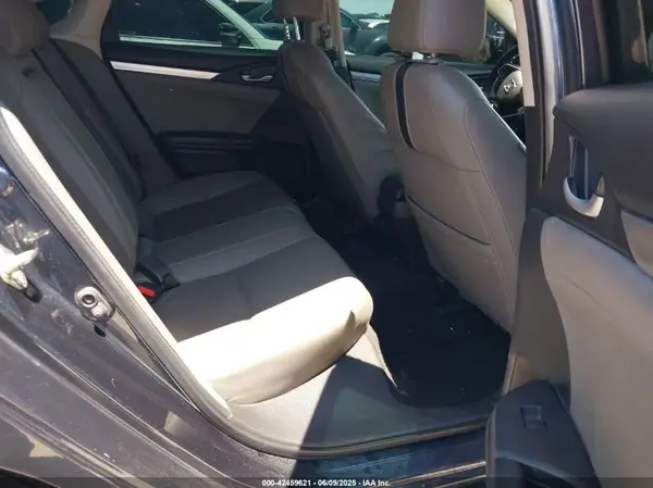 2HGFC1F73HH650011 2017 HONDA CIVIC - Image 8