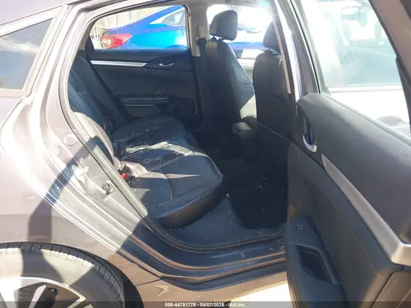 2HGFC1F73HH651868 2017 HONDA CIVIC - Image 8