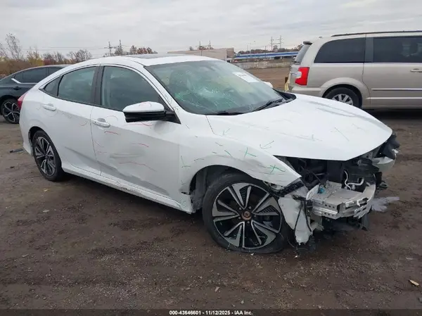 2HGFC1F73JH642402 2018 HONDA CIVIC - Image 1