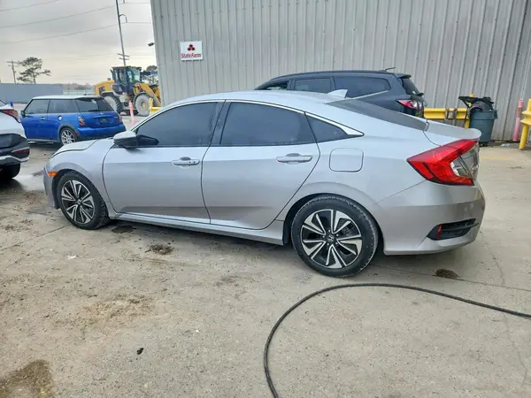 2HGFC1F75HH646882 2017 HONDA CIVIC - Image 2