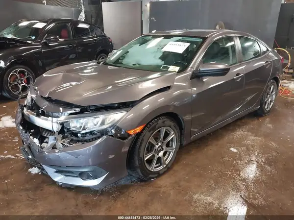 2HGFC1F75JH645592 2018 HONDA CIVIC - Image 2