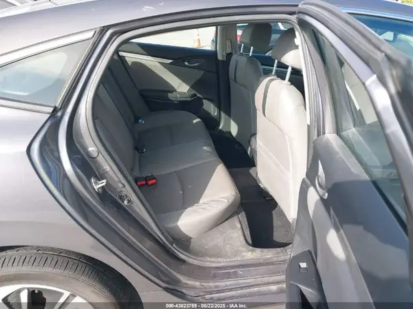 2HGFC1F76GH651801 2016 HONDA CIVIC - Image 8
