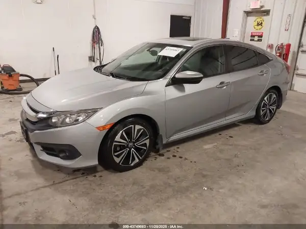 2HGFC1F76HH636913 2017 HONDA CIVIC - Image 2