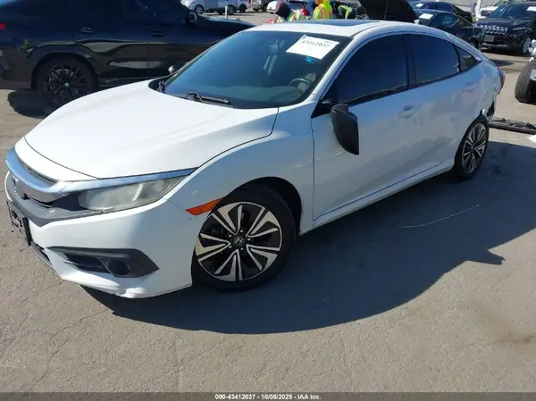 2HGFC1F77GH641049 2016 HONDA CIVIC - Image 2