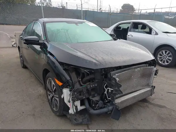 2HGFC1F78GH652397 2016 HONDA CIVIC - Image 1