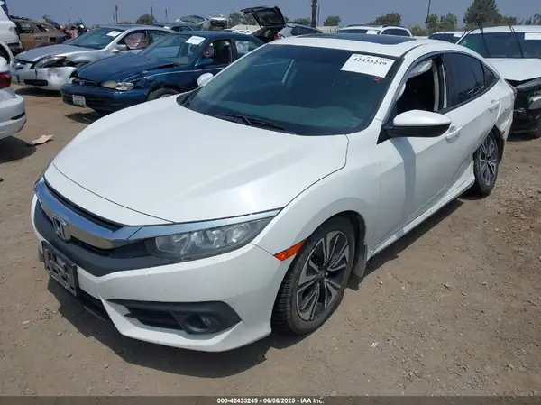 2HGFC1F78HH656872 2017 HONDA CIVIC - Image 2