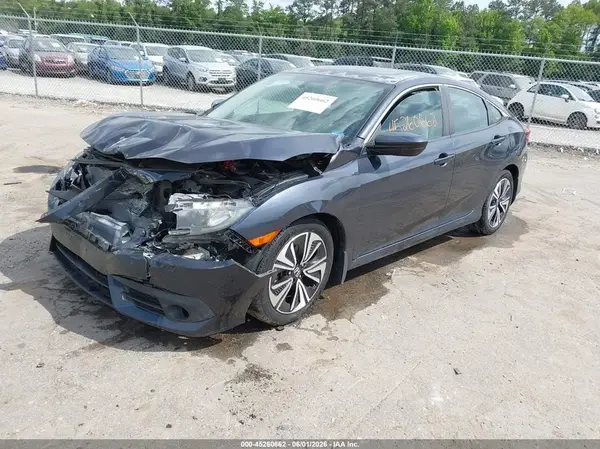 2HGFC1F78JH644761 2018 HONDA CIVIC - Image 2