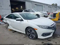 2HGFC1F7XHH655335 2017 HONDA CIVIC