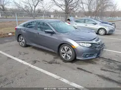 2HGFC1F7XHH657697 2017 HONDA CIVIC