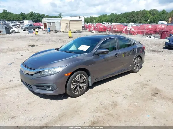 2HGFC1F7XJH641960 2018 HONDA CIVIC - Image 2