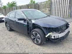 2HGFC1F82HH640983 2017 HONDA CIVIC