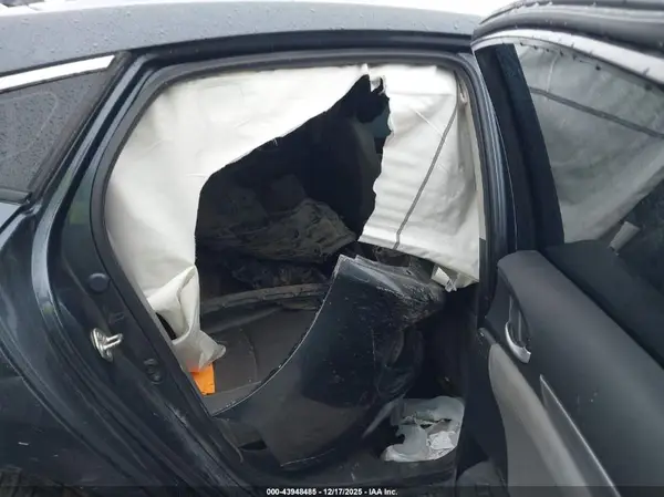 2HGFC1F82HH650221 2017 HONDA CIVIC - Image 8