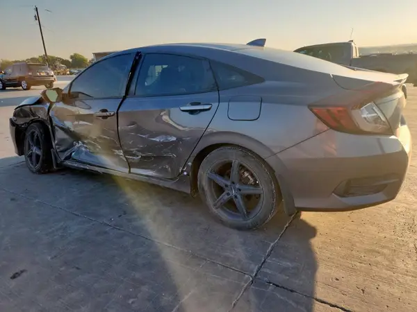 2HGFC1F86HH630179 2017 HONDA CIVIC - Image 2