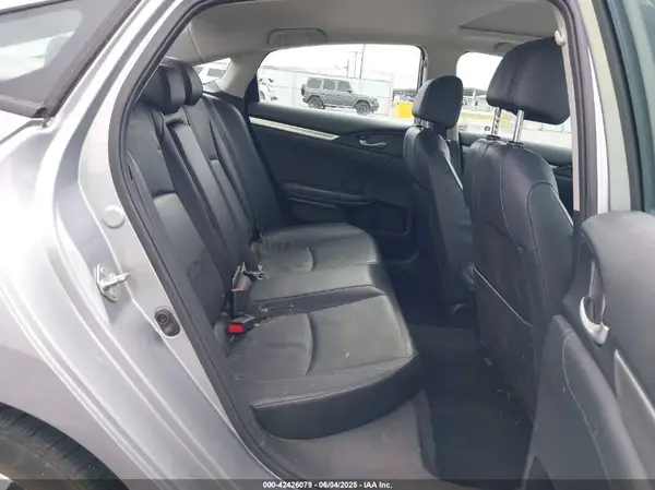 2HGFC1F8XHH633084 2017 HONDA CIVIC - Image 8