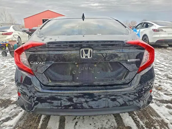2HGFC1F90HH105613 2017 HONDA CIVIC - Image 8