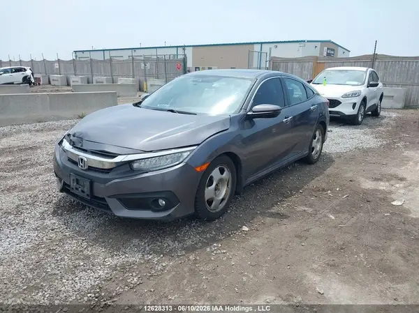 2HGFC1F90JH107724 2018 HONDA CIVIC - Image 2
