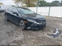 2HGFC1F91JH100071 2018 HONDA CIVIC