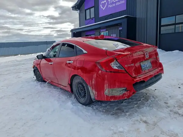 2HGFC1F91JH106291 2018 HONDA CIVIC - Image 2