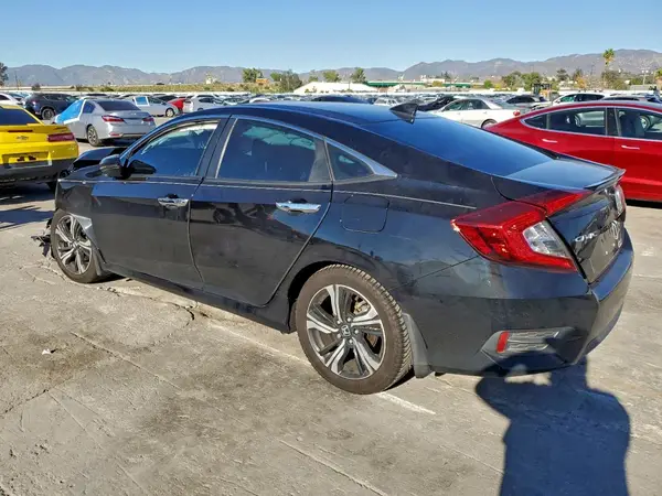 2HGFC1F92HH639888 2017 HONDA CIVIC - Image 2