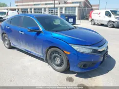 2HGFC1F92JH102332 2018 HONDA CIVIC