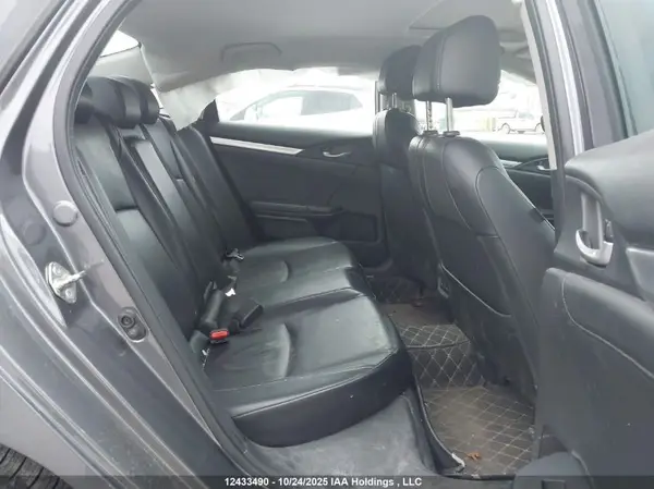 2HGFC1F93HH102446 2017 HONDA CIVIC - Image 8