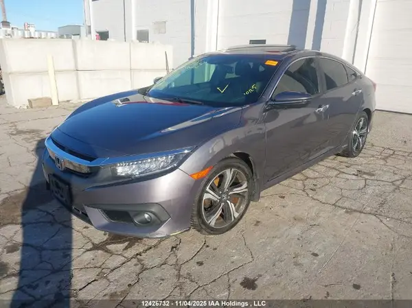 2HGFC1F93HH103998 2017 HONDA CIVIC - Image 2