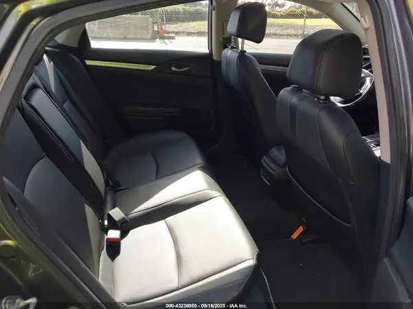2HGFC1F93HH633825 2017 HONDA CIVIC - Image 8