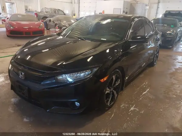 2HGFC1F93JH105059 2018 HONDA CIVIC - Image 2