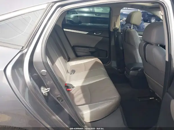 2HGFC1F94GH633301 2016 HONDA CIVIC - Image 8